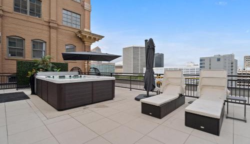 Four-Bedroom Premier Apartment