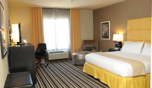 Standard King Room with Extra Space