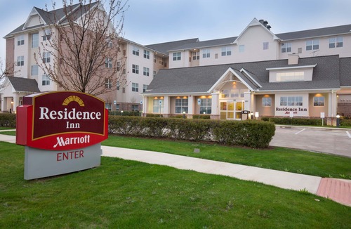 South Arlington Hotel | Residence Inn by Marriott Arlington South