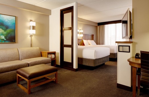 Shearer Hills - Ridgeview Hotel | Hyatt Place San Antonio Airport/Quarry Market