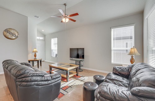 Castroville Cottage | Brand New Home Near Seaworld-lackland-riverwalk!