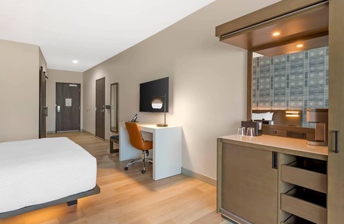Fort Worth Hotel | Cambria Hotel Fort Worth - Medical Center