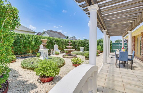 Algiers House | Inviting New Orleans Home w/Theater & Grill!
