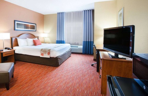 Central City Hotel | Hawthorn Extended Stay by Wyndham Corpus Christi