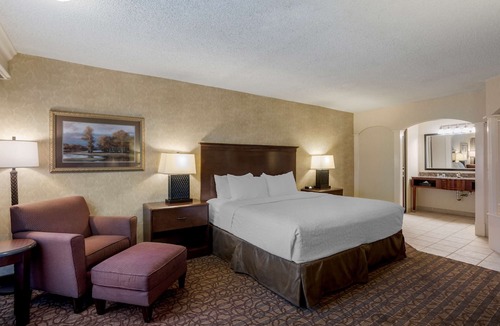 Eureka Springs Historic District Hotel | Best Western Inn of the Ozarks