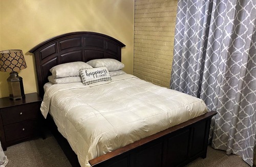 Beauregard Town Historic District Condo | Prime Downtown Spot 1 Block to Mississippi River Walk, 5 min to LSU