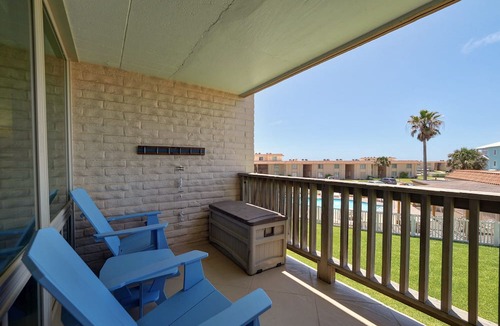 Shibui Sands Condo | Spacious 3BR condo in Port Aransas with pool view, sleeps 8 comfortably.