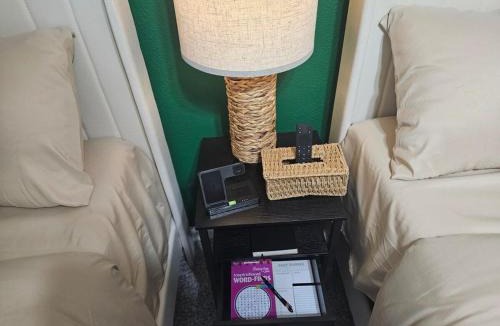 Foster Place House | 3BR Houston with Grill, Hot Tub and Game Room near NRG, Downtown and Hobby Airport