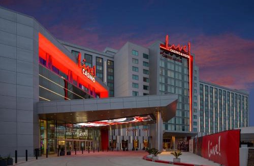 Bossier City Hotel | Live Casino & Hotel Louisiana, Curio Collection by Hilton
