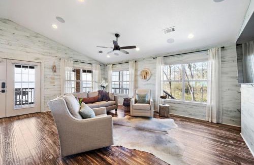 Onalaska House | Huge lakefront retreat with private pier, pool, game room and outdoor fire pit