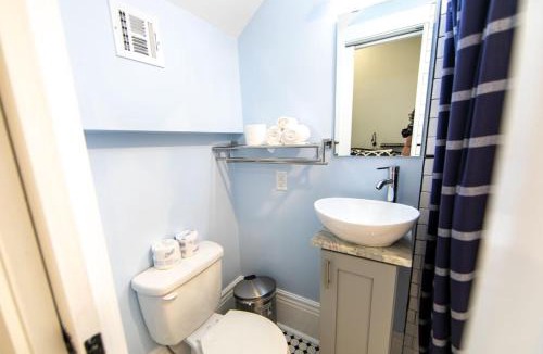 Treme Apartment | Governors Apartment - Steps to French Quarter