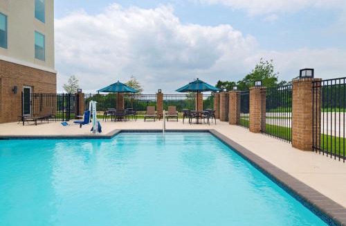 Four Points Hotel | Hyatt Place Austin Lake Travis/Four Points