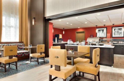 Monroe Hotel | Hampton Inn and Suites Monroe