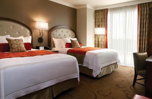 Highlands - Perkins Hotel | L'Auberge Baton Rouge