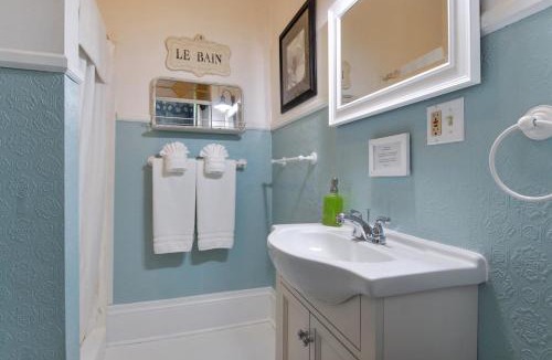 Faubourg Marigny Bed & Breakfast | Auld Sweet Olive Bed and Breakfast