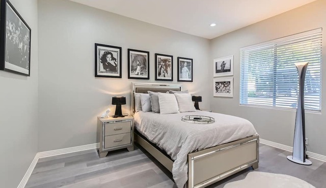 NEW! Oasis at the Cove! 7 AC! Sleeps up to 12!