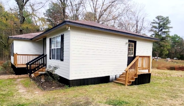 Bring the whole family to this great woodsy home w/ lots of room for fun!!