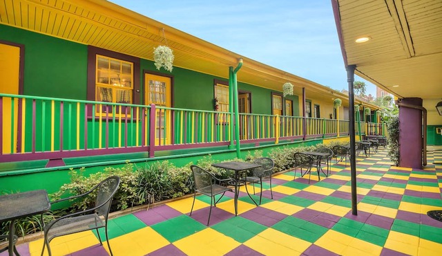 Historic Mardi Gras Inn