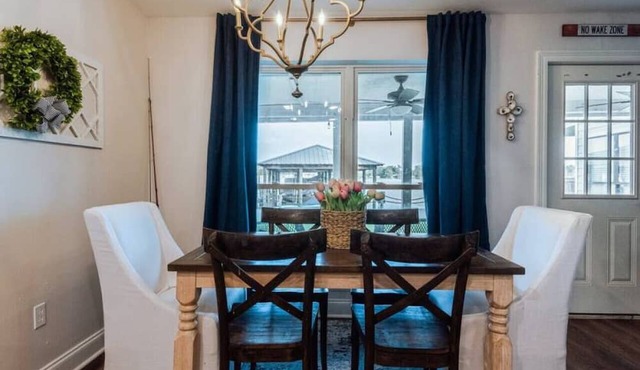Waterfront Cozy Condo w/Patio and Pier