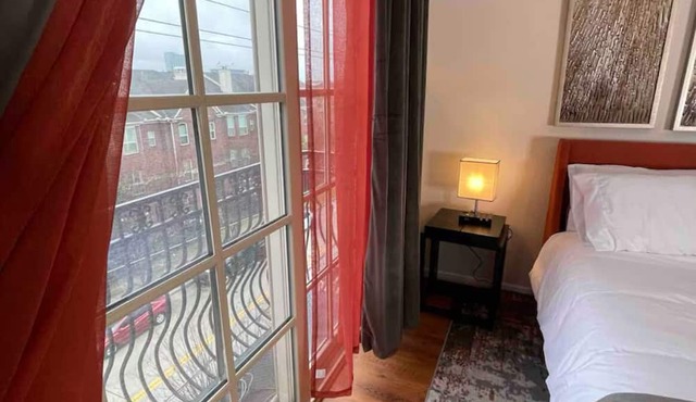 Condo in Midtown. One block from downtown. Minutes from Texas Medical Center