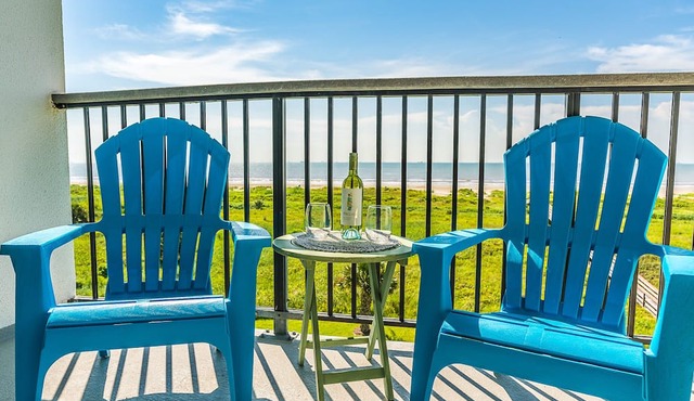 Sunny beachfront condo