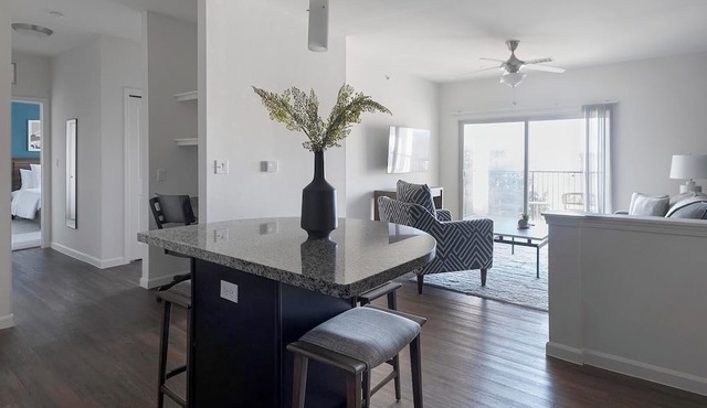 Landing | Modern 2BD, Gym, Clubhouse