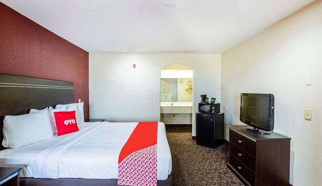 King Bed | Port Allen LA