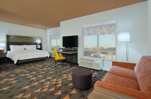 Holiday Inn Hattiesburg North Ihg Hotel 